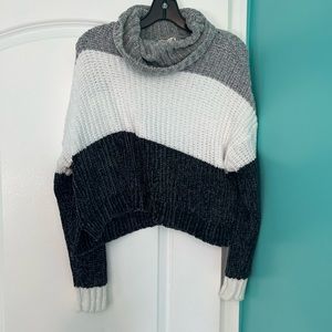 Super soft cowl neck/turtle neck sweater